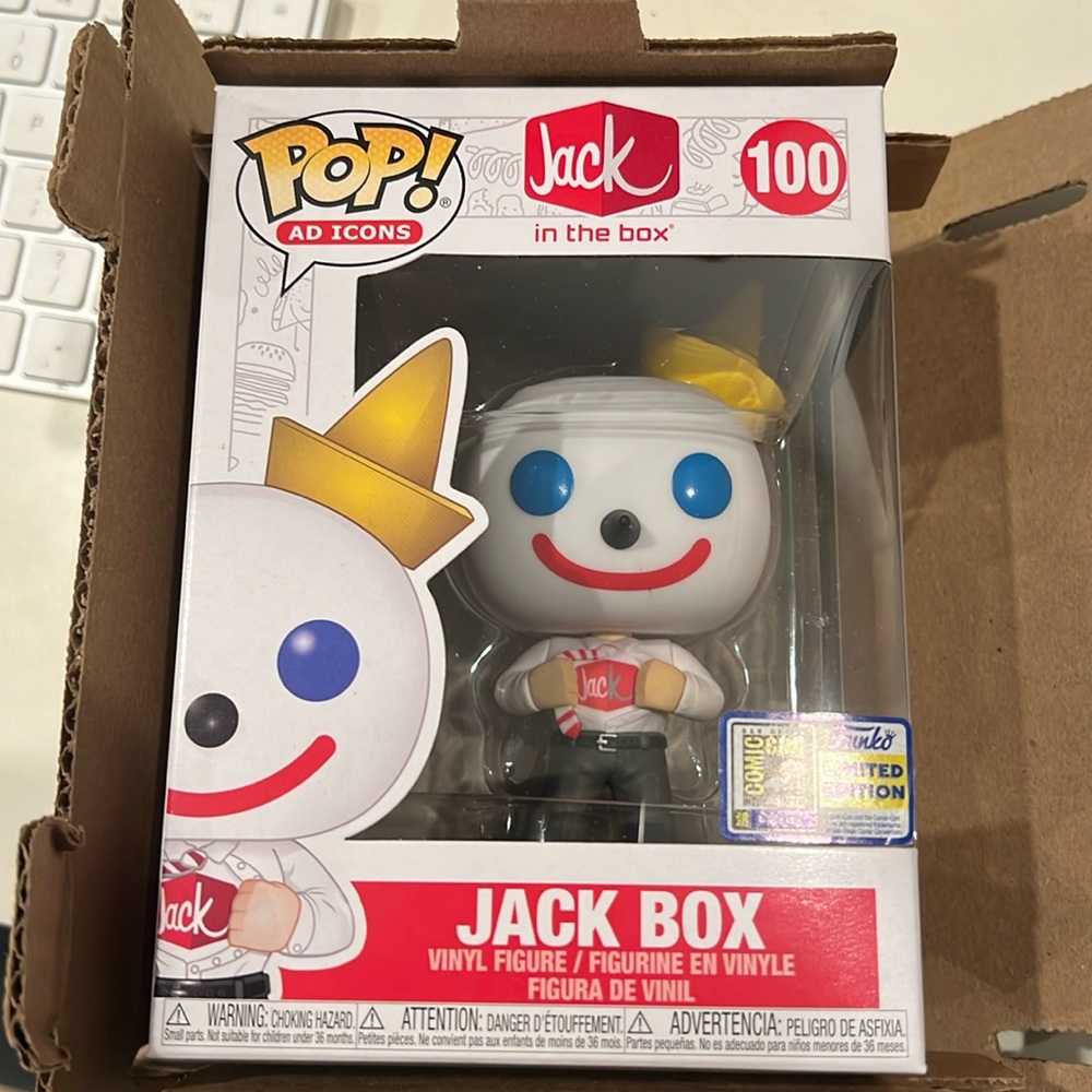 Jack Box 100 Vinyl Figure Funko Comic Con Limited Edition